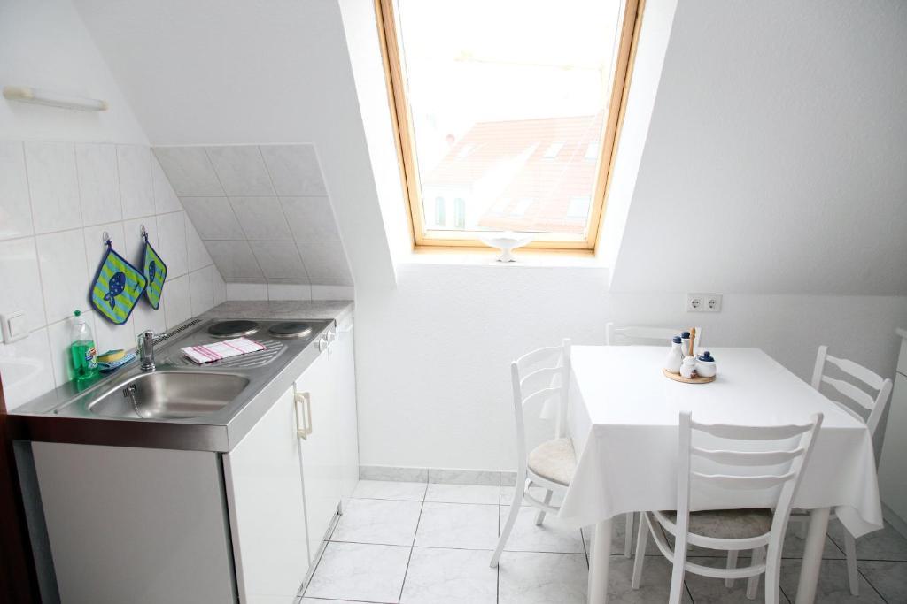 Pension Am Markt Lübben Habitación foto